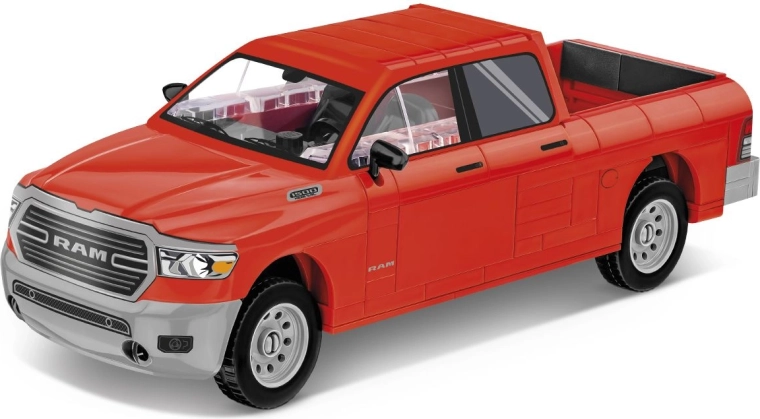 Modelo detallado del RAM 1500 a escala 1:35