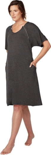 Suave, transpirable jersey y prácticos bolsillos