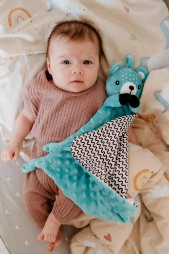 Suave sonajero para el desarrollo sensorial