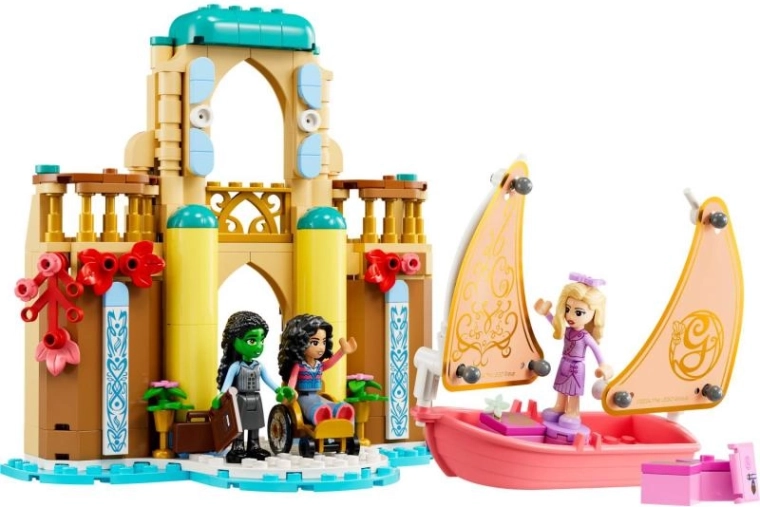 Barco icónico de Glinda con vela abatible