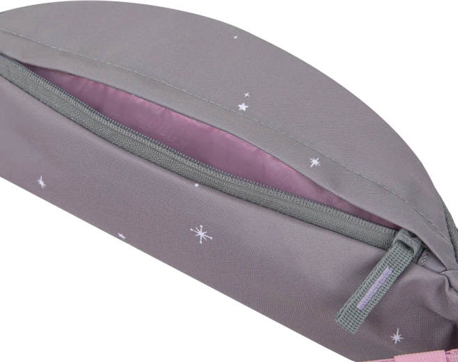 Material reciclado impermeable con certificación GRS