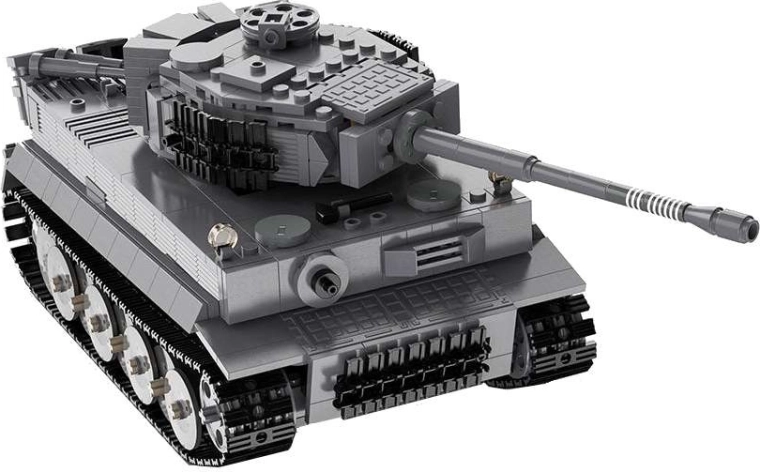 Tanque realista con torreta giratoria
