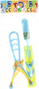 Tirachinas con avioncito luminoso