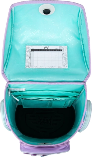 Organización inteligente del material escolar