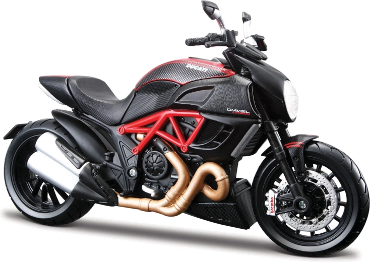 Maisto Ducati Diavel Carbon motocicleta para montar 1:12
