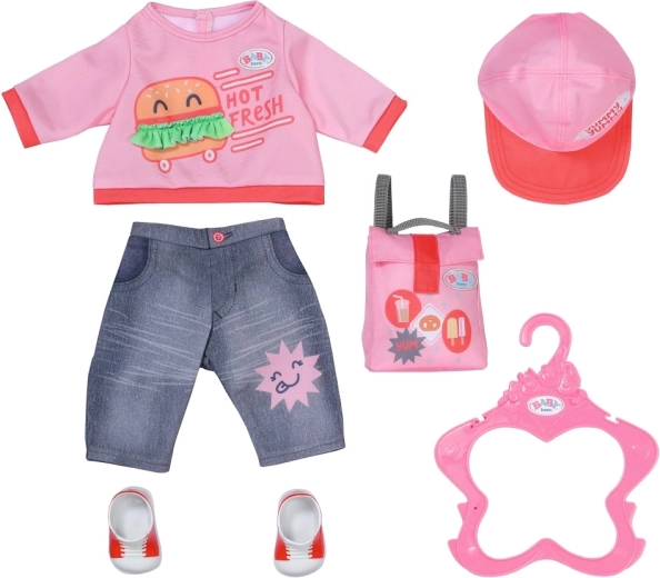 Conjunto completo coordinado con estilo urbano