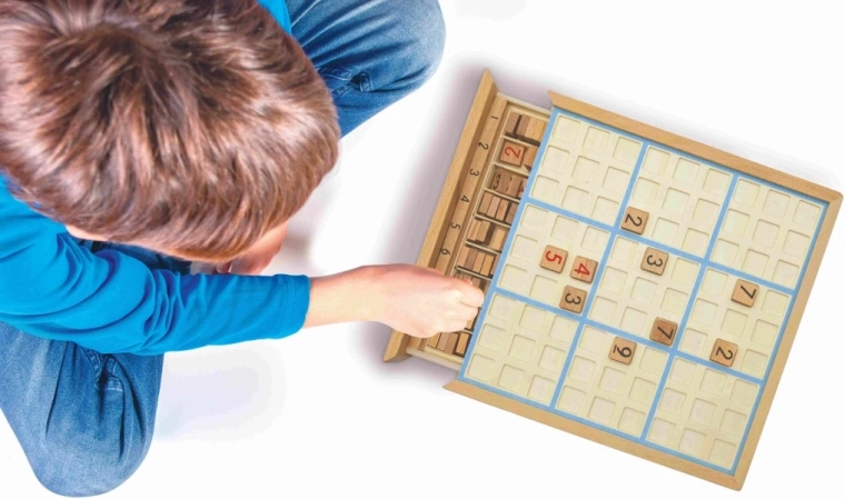 89 piezas de juego de madera