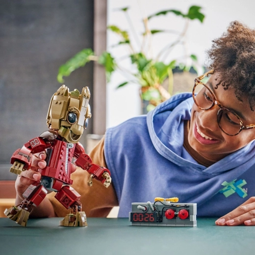 Figura totalmente articulada para poses dinámicas