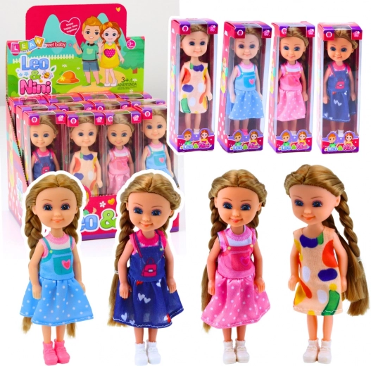 Mini muñeca con pelo largo en vestido 15 cm