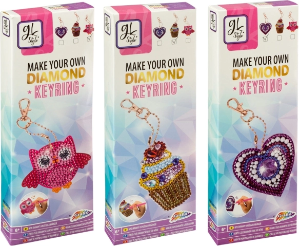 Crea tu propio llavero con pedrería tipo diamante