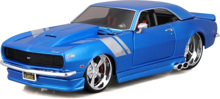 Acabado detallado del icónico Camaro Z/28