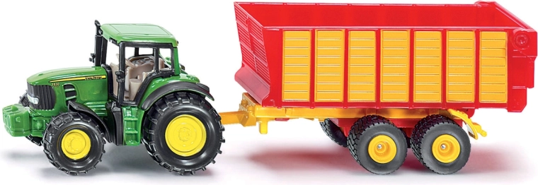 Tractor John Deere con remolque para ensilaje