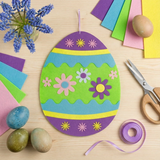 Decoración colgante de fieltro con forma de huevo para Pascua, 38 × 28 cm - 1 unidad