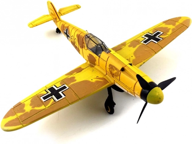 Modelo de avión de plástico MESSERSCHMITT BF 109 para montar 1:48