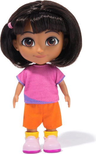 Muñeca articulada de 15 cm para un juego dinámico