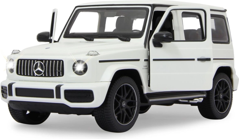 Mercedes-AMG con licencia oficial con detalles realistas