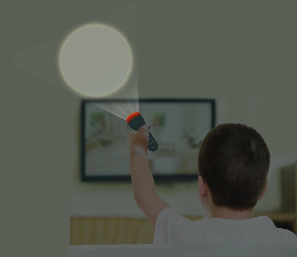 Linterna potente para explorar incluso en la oscuridad