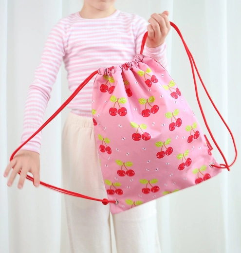 Diseño alegre de cerecitas para niños