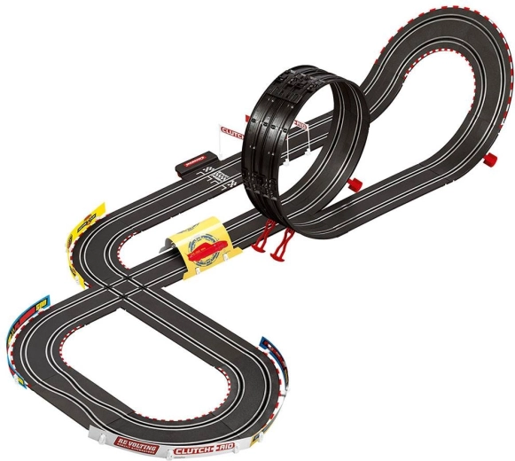 Circuito de acción con looping y obstáculos
