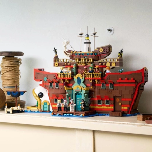 Modelo de exhibición para constructores adultos