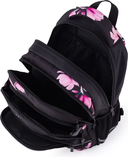 Espacio de tres compartimentos con organizador