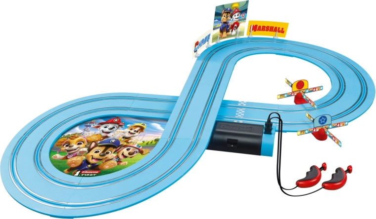 Pista llena de elementos de juego