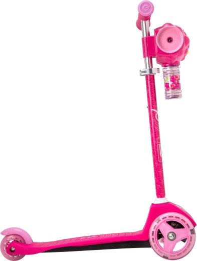 Manillar ajustable y manejo cómodo