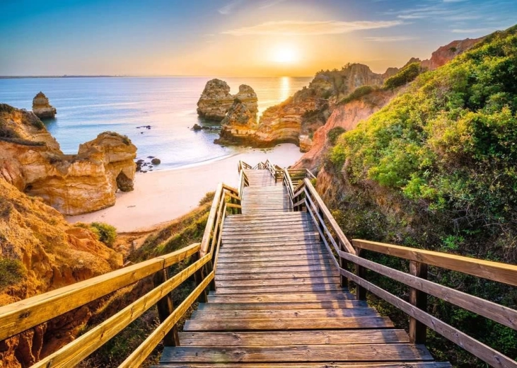 Puzzle Ravensburger Escalera a la playa Camilo, Algarve 1000 piezas