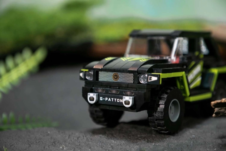 Aspecto off-road realista y ruedas funcionales