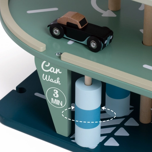 Lavadero y estación de servicio para un juego realista