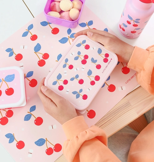 Adorable diseño de cerezas para un conjunto dulce