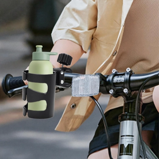 Sujeción segura de la bebida en ruta