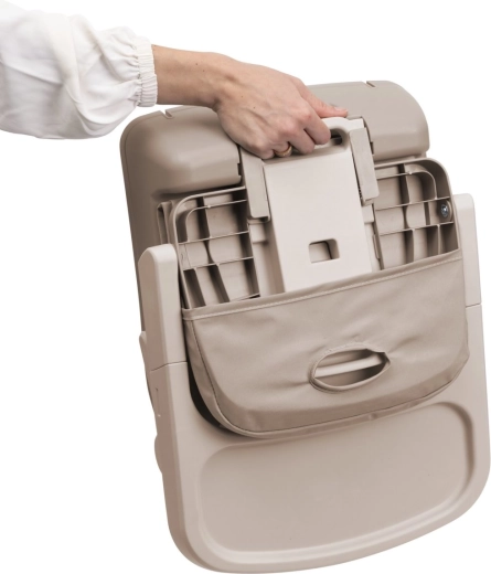 Plegado compacto y fácil transporte