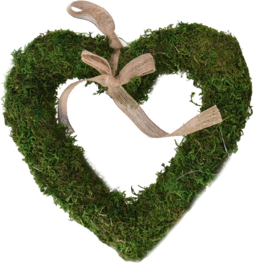 Corazón colgante de musgo verde 30 × 30 cm