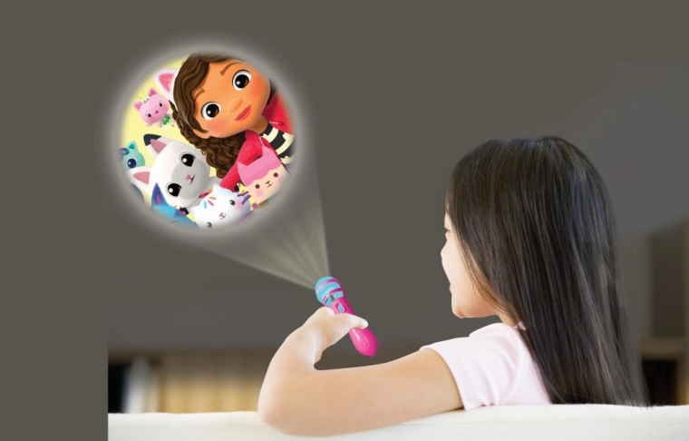 Historias mágicas en la pared y el techo