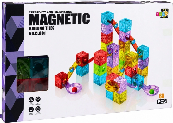 Piezas transparentes de colores para un juego atractivo
