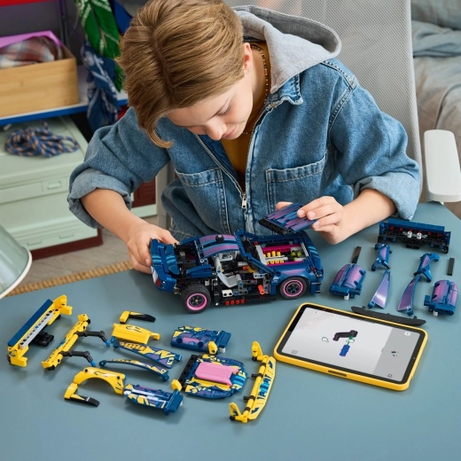 Construcción con la app LEGO Builder