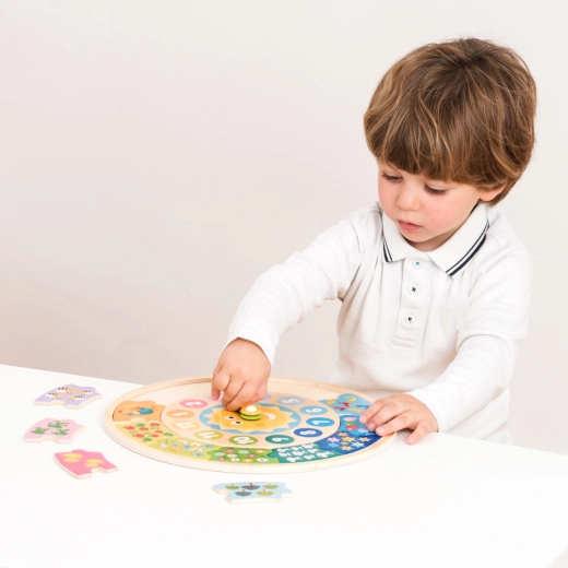 Reloj de madera y puzle para niños