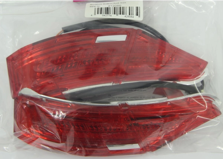 Luz trasera para coche eléctrico infantil Audi RS5 Ride-on - 1 pieza