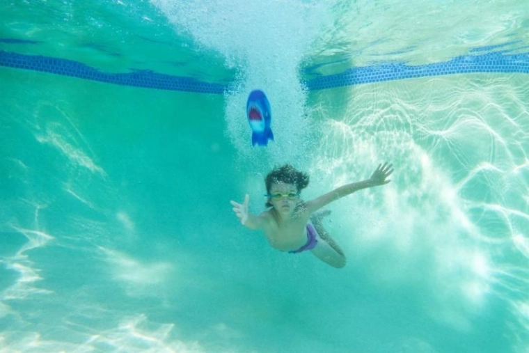 Genial para juegos y competiciones en la piscina