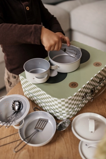 Equipamiento completo para pequeños chefs