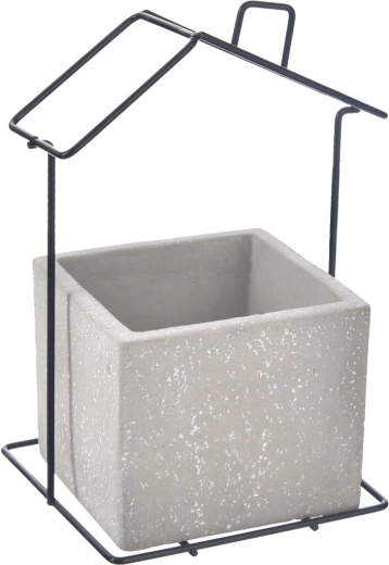 Macetero casita de hormigón y metal gris