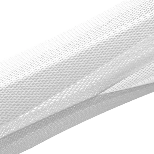 Material resistente y elástico que mantiene la forma