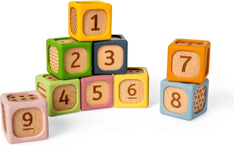 Bigjigs Toys cubos clasificadores de madera y silicona (9 uds)