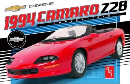 Modelo de coche de plástico 1994 Chevy Camero convertible 1:20 AMT