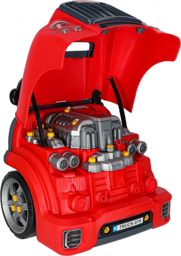 Capó abatible y motor desmontable