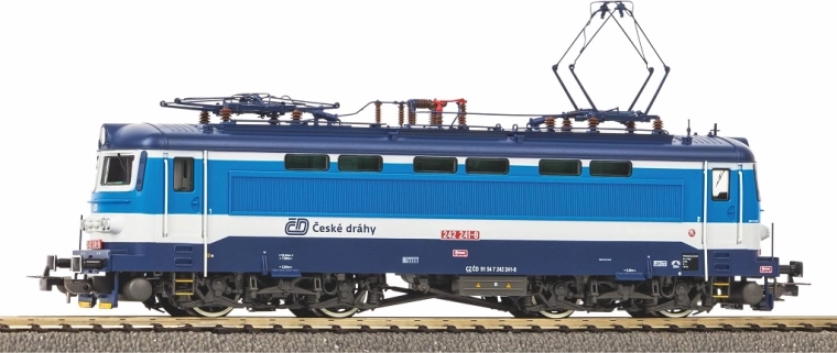 Locomotora eléctrica Piko ČD serie 242 «Plecháč» H0