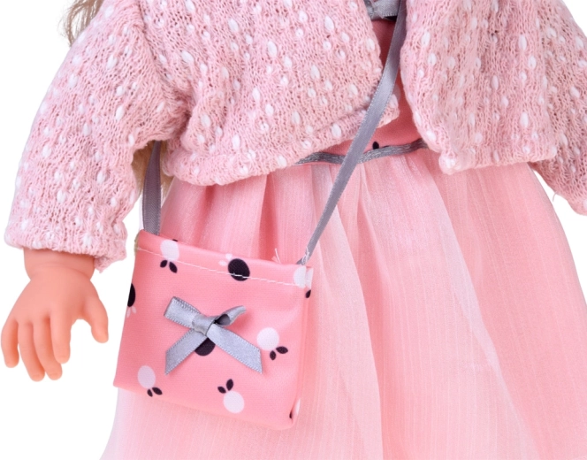 Cuerpo suave y accesorios elegantes