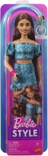 Muñeca coleccionable Mattel Barbie Fashionistas con cabello oscuro en conjunto turquesa de dos piezas