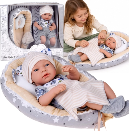 Muñeca bebé de 40 cm con nido, almohada y manta